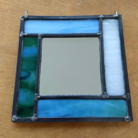 Learn how to make a mirror with a leaded glass frame