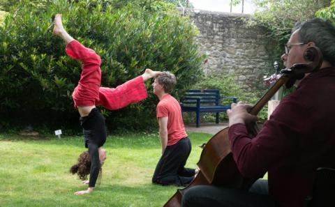 Dance contact improvisation with us at Oxford Contact Dance